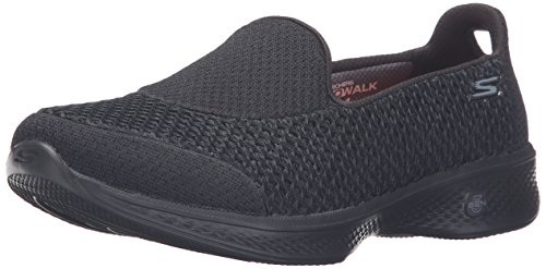 Best Comfortable Shoes for Older Ladies 2 Best Comfortable Shoes for Older Ladies 1